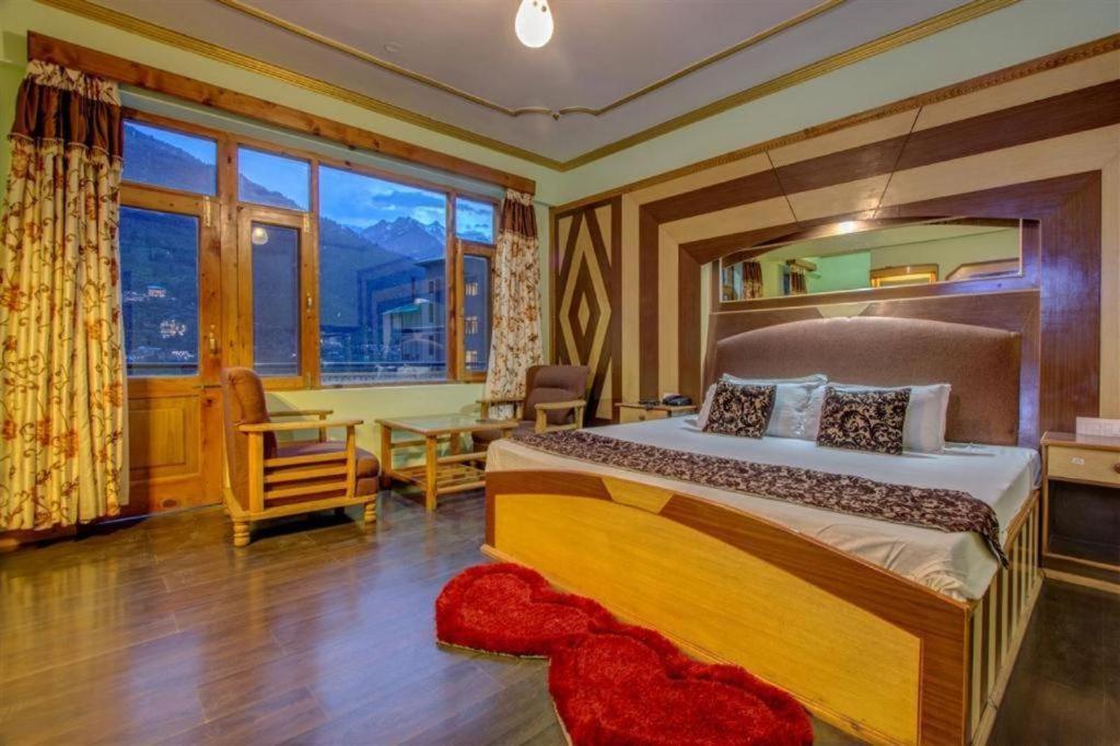 Hotel Prini Inn Manāli Εξωτερικό φωτογραφία