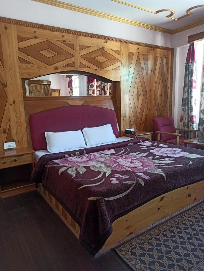 Hotel Prini Inn Manāli Εξωτερικό φωτογραφία