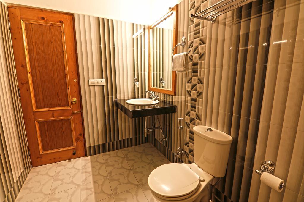 Hotel Prini Inn Manāli Εξωτερικό φωτογραφία